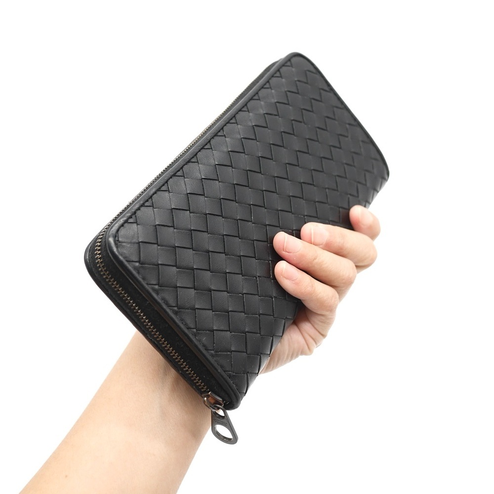 🍓BOTTEGA VENETTA Zippy Wallet - Picture 9 of 10
